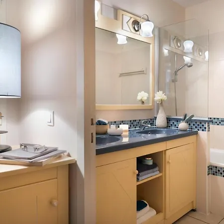 Apartamento Heliotel Marine 2p 4/5p Ac Saint-Laurent-du-Var